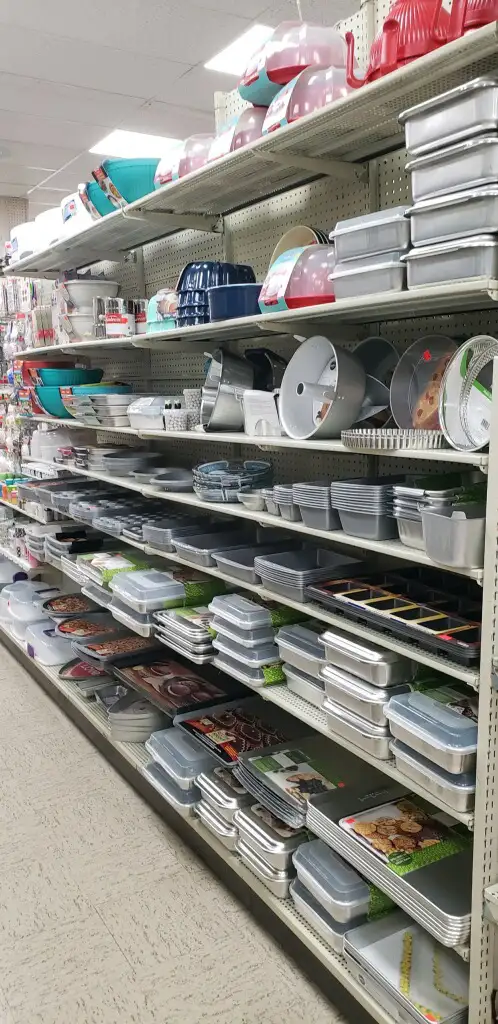 wilton decorating and bakeware collection sold at local store in nashville illinois